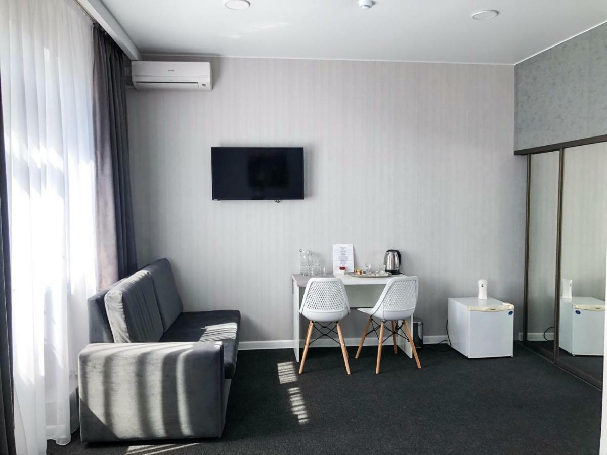 Medelean Hotel Comrat Eksteriør billede